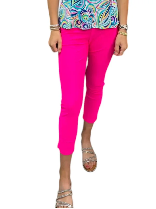 Claudia Cropped Legging In Neon Pink