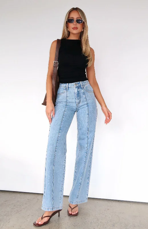 Layla Mid Rise Straight Leg Jeans Light Blue