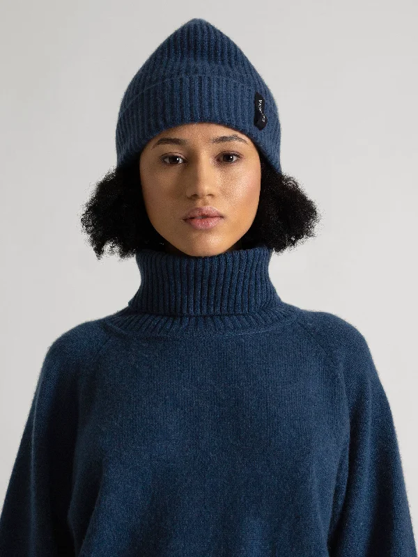 Cashmere beanie "Elli" - mountain blue